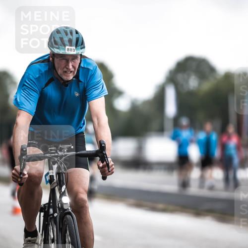 16.08.2026 - KN Förde Triathlon 2026 H.Heesch http://msf.ph/oto/9976463 16.08.2026 11:17:48 Radfahren 306, 317, 318, 330, 367, 396, 803 meine-sportfotos.de