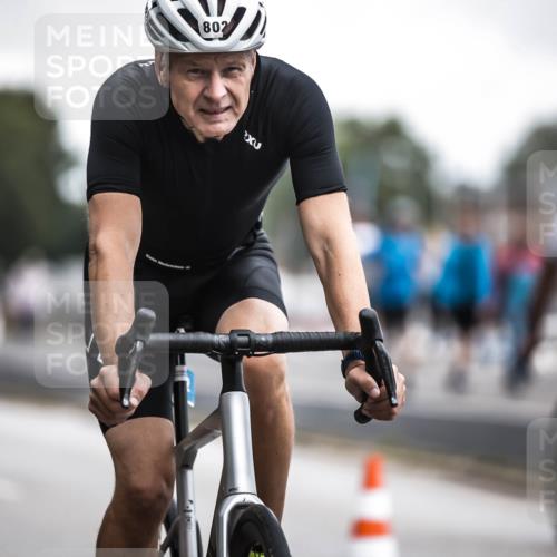 16.08.2026 - KN Förde Triathlon 2026 H.Heesch http://msf.ph/oto/9976500 16.08.2026 11:17:56 Radfahren 301, 311, 314, 330, 378, 802 meine-sportfotos.de