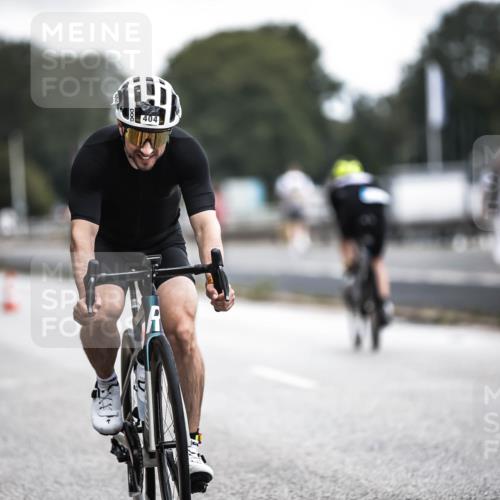 16.08.2026 - KN Förde Triathlon 2026 H.Heesch http://msf.ph/oto/9976520 16.08.2026 11:18:20 Radfahren 302, 404 meine-sportfotos.de