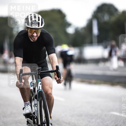 16.08.2026 - KN Förde Triathlon 2026 H.Heesch http://msf.ph/oto/9976524 16.08.2026 11:18:21 Radfahren 302, 404 meine-sportfotos.de