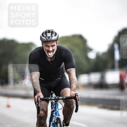 16.08.2026 - KN Förde Triathlon 2026 H.Heesch http://msf.ph/oto/9976553 16.08.2026 11:18:34 Radfahren 348, 414, 441 meine-sportfotos.de