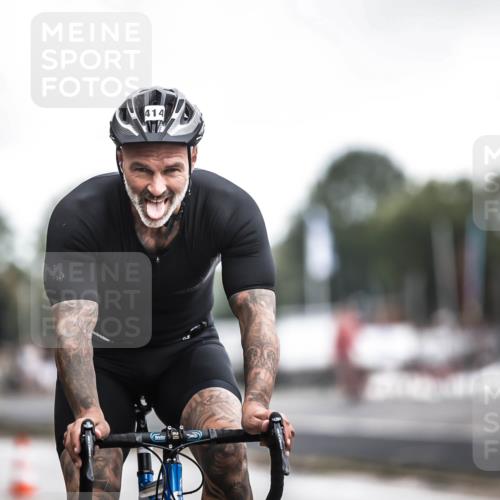 16.08.2026 - KN Förde Triathlon 2026 H.Heesch http://msf.ph/oto/9976559 16.08.2026 11:18:34 Radfahren 348, 414, 441 meine-sportfotos.de