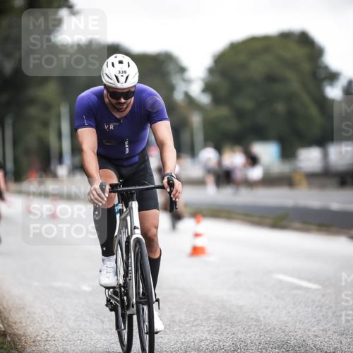 16.08.2026 - KN Förde Triathlon 2026 H.Heesch http://msf.ph/oto/9976571 16.08.2026 11:18:41 Radfahren 338, 339, 348, 353, 429 meine-sportfotos.de