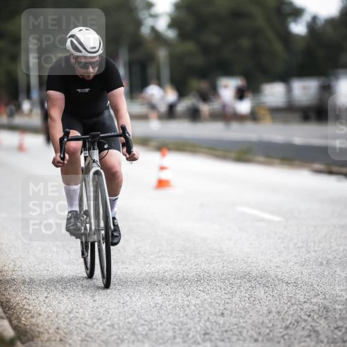 16.08.2026 - KN Förde Triathlon 2026 H.Heesch http://msf.ph/oto/9976577 16.08.2026 11:18:44 Radfahren 338, 339, 354, 429 meine-sportfotos.de