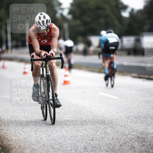16.08.2026 - KN Förde Triathlon 2026 H.Heesch http://msf.ph/oto/9976594 16.08.2026 11:18:48 Radfahren 354, 429 meine-sportfotos.de