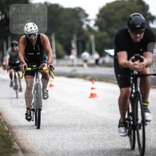 16.08.2026 - KN Förde Triathlon 2026 H.Heesch http://msf.ph/oto/9976611 16.08.2026 11:18:54 Radfahren 310, 356, 384, 425 meine-sportfotos.de