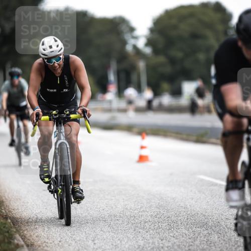 16.08.2026 - KN Förde Triathlon 2026 H.Heesch http://msf.ph/oto/9976616 16.08.2026 11:18:54 Radfahren 310, 356, 384, 425 meine-sportfotos.de