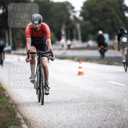16.08.2026 - KN Förde Triathlon 2026 H.Heesch http://msf.ph/oto/9976643 16.08.2026 11:19:07 Radfahren 391, 428, 438 meine-sportfotos.de