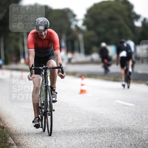 16.08.2026 - KN Förde Triathlon 2026 H.Heesch http://msf.ph/oto/9976648 16.08.2026 11:19:08 Radfahren 391, 428, 438 meine-sportfotos.de