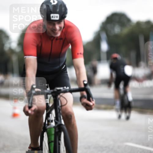 16.08.2026 - KN Förde Triathlon 2026 H.Heesch http://msf.ph/oto/9976651 16.08.2026 11:19:09 Radfahren 391, 416, 428, 438 meine-sportfotos.de