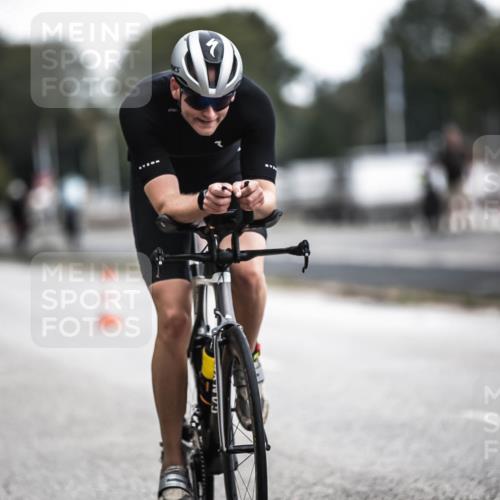 16.08.2026 - KN Förde Triathlon 2026 H.Heesch http://msf.ph/oto/9976673 16.08.2026 11:19:15 Radfahren 313, 319, 342, 347, 365, 372, 416 meine-sportfotos.de