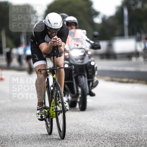 16.08.2026 - KN Förde Triathlon 2026 H.Heesch http://msf.ph/oto/9976680 16.08.2026 11:19:17 Radfahren 313, 319, 342, 347, 365, 372, 416 meine-sportfotos.de