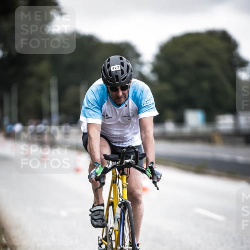 16.08.2026 - KN Förde Triathlon 2026 H.Heesch http://msf.ph/oto/9976760 16.08.2026 11:19:35 Radfahren 323, 427 meine-sportfotos.de