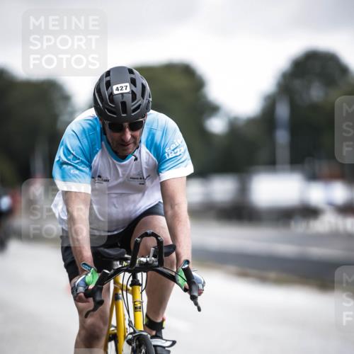 16.08.2026 - KN Förde Triathlon 2026 H.Heesch http://msf.ph/oto/9976768 16.08.2026 11:19:35 Radfahren 323, 427 meine-sportfotos.de