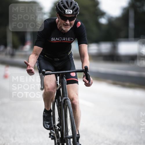 16.08.2026 - KN Förde Triathlon 2026 H.Heesch http://msf.ph/oto/9976788 16.08.2026 11:19:50 Radfahren 317, 318, 340, 371, 382, 383, 397, 435 meine-sportfotos.de