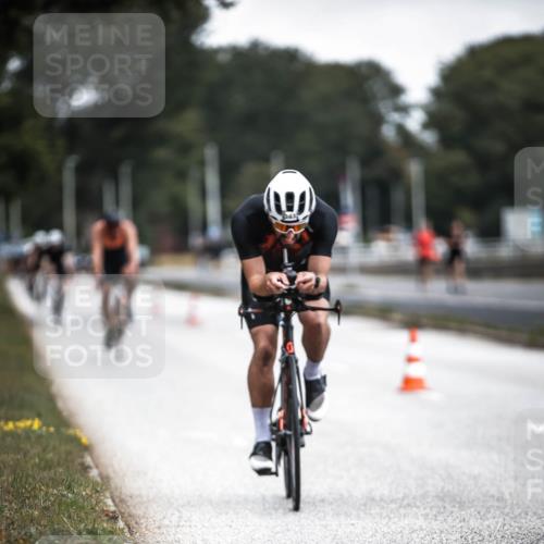 16.08.2026 - KN Förde Triathlon 2026 H.Heesch http://msf.ph/oto/9976821 16.08.2026 11:19:54 Radfahren 317, 318, 340, 349, 382, 383, 389, 435 meine-sportfotos.de