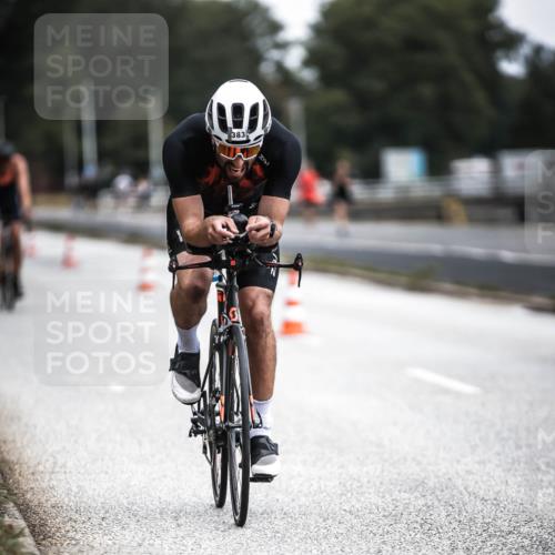 16.08.2026 - KN Förde Triathlon 2026 H.Heesch http://msf.ph/oto/9976829 16.08.2026 11:19:55 Radfahren 318, 349, 382, 383, 389, 435 meine-sportfotos.de