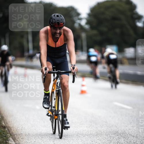 16.08.2026 - KN Förde Triathlon 2026 H.Heesch http://msf.ph/oto/9976850 16.08.2026 11:19:58 Radfahren 321, 349, 369, 383, 389, 417, 439 meine-sportfotos.de