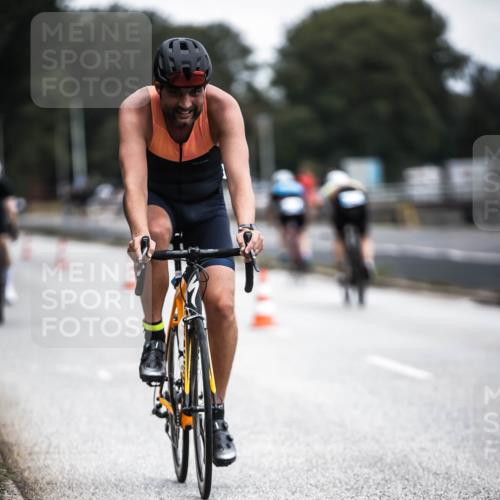 16.08.2026 - KN Förde Triathlon 2026 H.Heesch http://msf.ph/oto/9976852 16.08.2026 11:19:58 Radfahren 321, 349, 369, 383, 389, 417, 439 meine-sportfotos.de