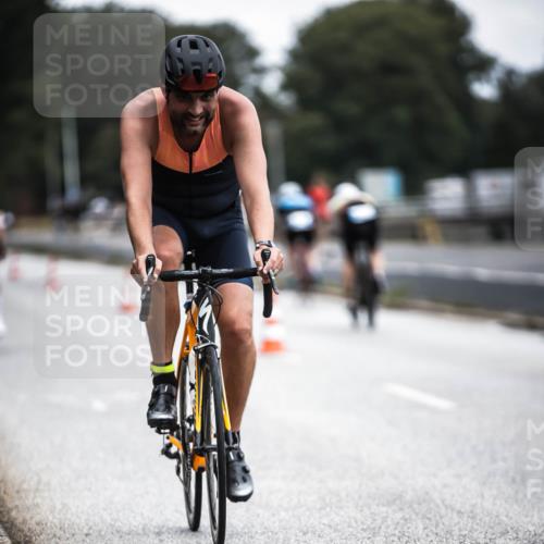 16.08.2026 - KN Förde Triathlon 2026 H.Heesch http://msf.ph/oto/9976853 16.08.2026 11:19:58 Radfahren 321, 349, 369, 383, 389, 417, 439 meine-sportfotos.de