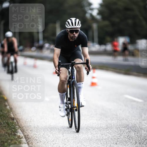 16.08.2026 - KN Förde Triathlon 2026 H.Heesch http://msf.ph/oto/9976863 16.08.2026 11:20:00 Radfahren 314, 321, 329, 349, 368, 369, 389, 390, 417, 439 meine-sportfotos.de