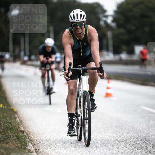 16.08.2026 - KN Förde Triathlon 2026 H.Heesch http://msf.ph/oto/9976876 16.08.2026 11:20:03 Radfahren 314, 315, 321, 329, 368, 369, 390, 417, 439 meine-sportfotos.de