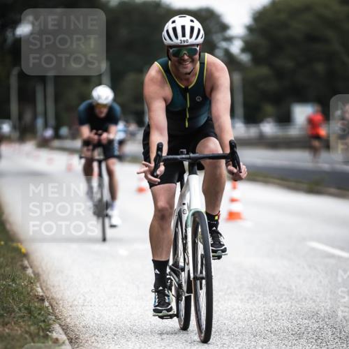 16.08.2026 - KN Förde Triathlon 2026 H.Heesch http://msf.ph/oto/9976878 16.08.2026 11:20:03 Radfahren 314, 315, 321, 329, 368, 369, 390, 417, 439 meine-sportfotos.de