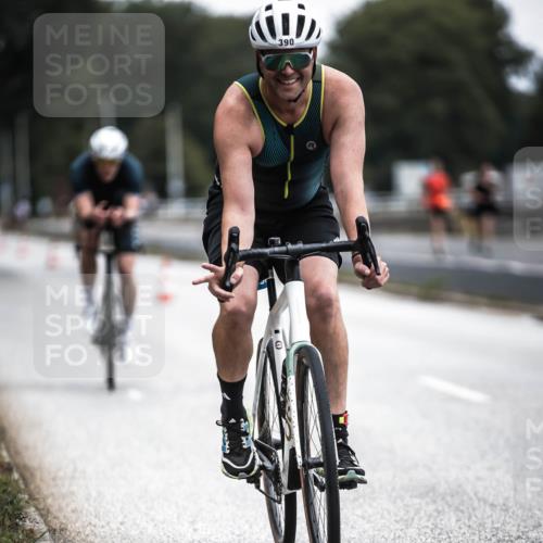 16.08.2026 - KN Förde Triathlon 2026 H.Heesch http://msf.ph/oto/9976882 16.08.2026 11:20:03 Radfahren 314, 315, 321, 329, 368, 369, 390, 417, 439 meine-sportfotos.de