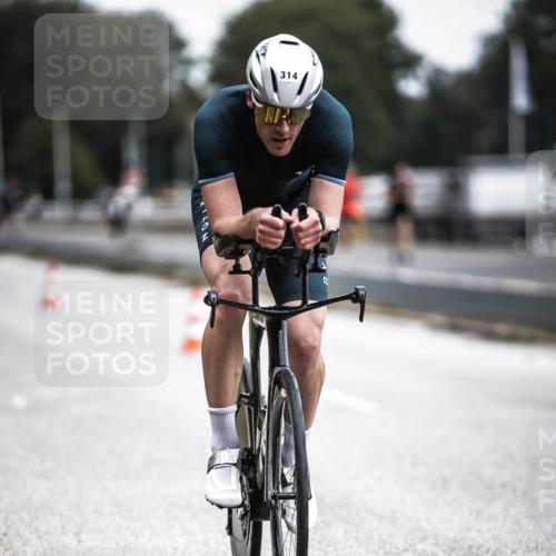 16.08.2026 - KN Förde Triathlon 2026 H.Heesch http://msf.ph/oto/9976895 16.08.2026 11:20:05 Radfahren 314, 315, 325, 329, 368, 390, 439 meine-sportfotos.de