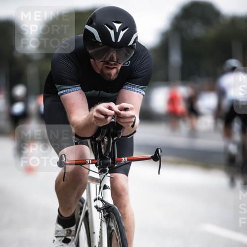 16.08.2026 - KN Förde Triathlon 2026 H.Heesch http://msf.ph/oto/9976921 16.08.2026 11:20:12 Radfahren 311, 325 meine-sportfotos.de