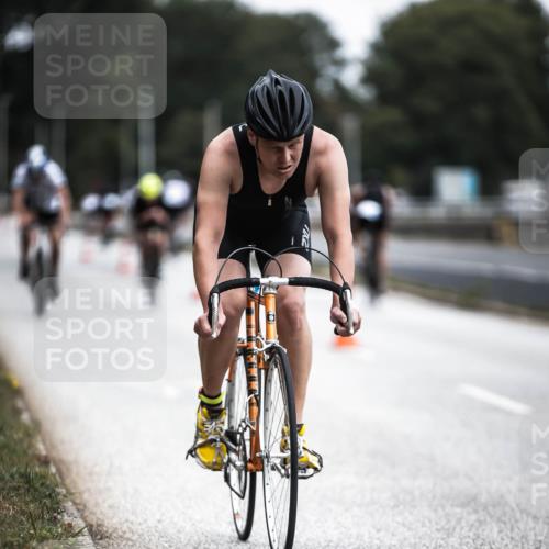16.08.2026 - KN Förde Triathlon 2026 H.Heesch http://msf.ph/oto/9976929 16.08.2026 11:20:19 Radfahren 221, 301, 306 meine-sportfotos.de