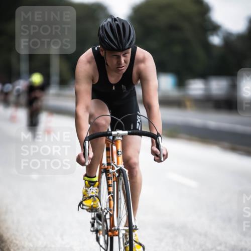 16.08.2026 - KN Förde Triathlon 2026 H.Heesch http://msf.ph/oto/9976934 16.08.2026 11:20:19 Radfahren 221, 301, 306 meine-sportfotos.de