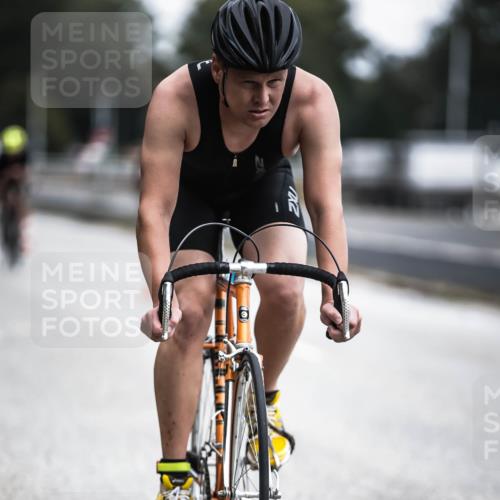 16.08.2026 - KN Förde Triathlon 2026 H.Heesch http://msf.ph/oto/9976941 16.08.2026 11:20:19 Radfahren 221, 301, 306 meine-sportfotos.de