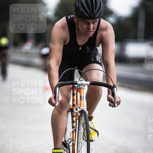 16.08.2026 - KN Förde Triathlon 2026 H.Heesch http://msf.ph/oto/9976943 16.08.2026 11:20:20 Radfahren 221, 301, 306 meine-sportfotos.de