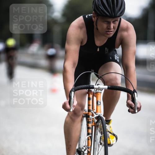 16.08.2026 - KN Förde Triathlon 2026 H.Heesch http://msf.ph/oto/9976945 16.08.2026 11:20:20 Radfahren 221, 301, 306 meine-sportfotos.de