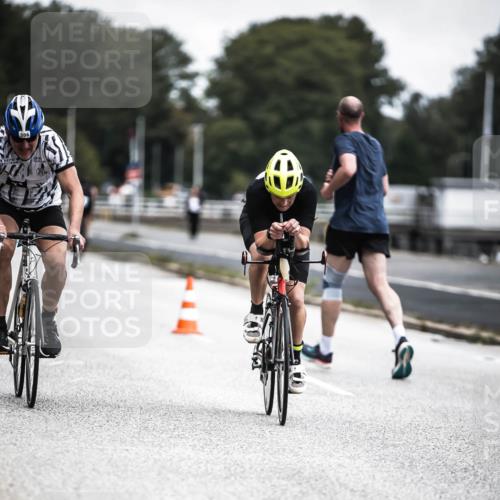 16.08.2026 - KN Förde Triathlon 2026 H.Heesch http://msf.ph/oto/9976950 16.08.2026 11:20:22 Radfahren 221, 301, 306 meine-sportfotos.de