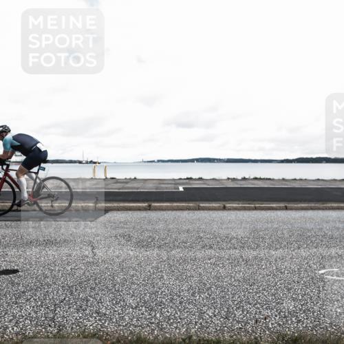 16.08.2026 - KN Förde Triathlon 2026 H.Heesch http://msf.ph/oto/9976951 16.08.2026 11:31:05 Radfahren 316, 320, 379, 388 meine-sportfotos.de