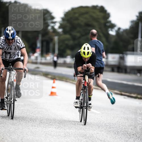 16.08.2026 - KN Förde Triathlon 2026 H.Heesch http://msf.ph/oto/9976954 16.08.2026 11:20:22 Radfahren 221, 301, 306 meine-sportfotos.de