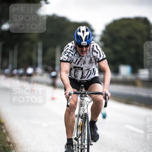 16.08.2026 - KN Förde Triathlon 2026 H.Heesch http://msf.ph/oto/9976961 16.08.2026 11:20:22 Radfahren 221, 301, 306 meine-sportfotos.de