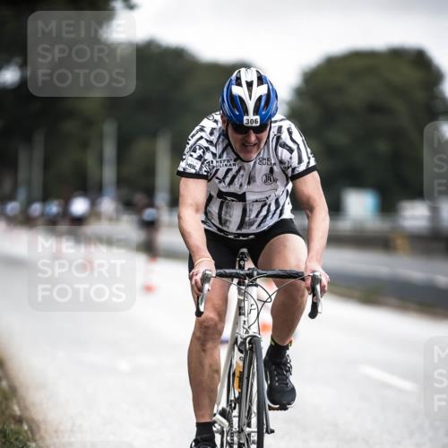 16.08.2026 - KN Förde Triathlon 2026 H.Heesch http://msf.ph/oto/9976963 16.08.2026 11:20:22 Radfahren 221, 301, 306 meine-sportfotos.de