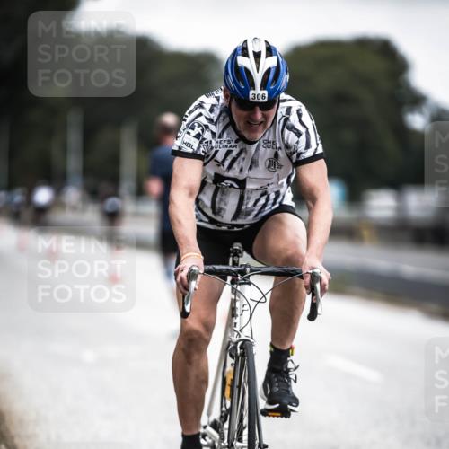 16.08.2026 - KN Förde Triathlon 2026 H.Heesch http://msf.ph/oto/9976969 16.08.2026 11:20:23 Radfahren 221, 306 meine-sportfotos.de
