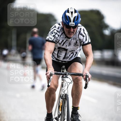 16.08.2026 - KN Förde Triathlon 2026 H.Heesch http://msf.ph/oto/9976972 16.08.2026 11:20:23 Radfahren 221, 306 meine-sportfotos.de