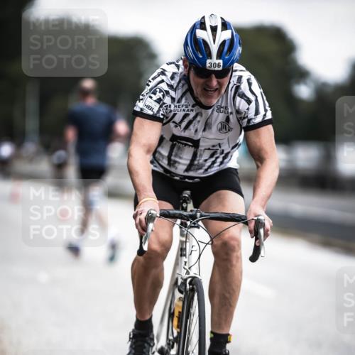 16.08.2026 - KN Förde Triathlon 2026 H.Heesch http://msf.ph/oto/9976974 16.08.2026 11:20:23 Radfahren 221, 306 meine-sportfotos.de