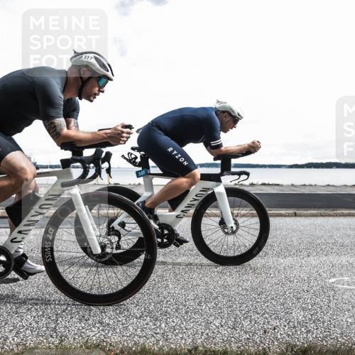 16.08.2026 - KN Förde Triathlon 2026 H.Heesch http://msf.ph/oto/9976977 16.08.2026 11:31:36 Radfahren 377, 395 meine-sportfotos.de