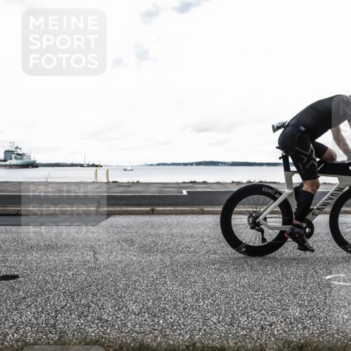 16.08.2026 - KN Förde Triathlon 2026 H.Heesch http://msf.ph/oto/9976996 16.08.2026 11:32:07 Radfahren 352, 363, 365, 410 meine-sportfotos.de