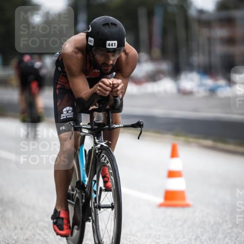16.08.2026 - KN Förde Triathlon 2026 H.Heesch http://msf.ph/oto/9977014 16.08.2026 11:20:48 Radfahren 395, 403, 441 meine-sportfotos.de