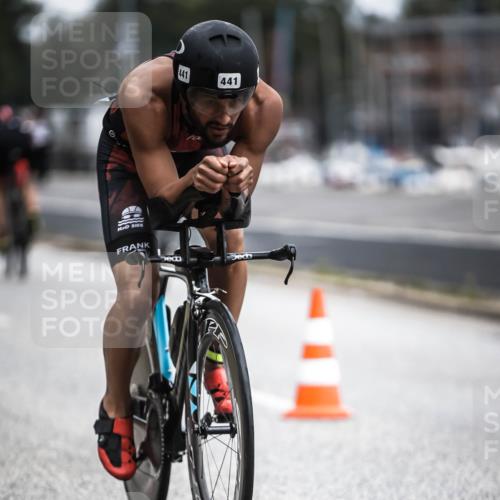 16.08.2026 - KN Förde Triathlon 2026 H.Heesch http://msf.ph/oto/9977016 16.08.2026 11:20:48 Radfahren 395, 403, 441 meine-sportfotos.de