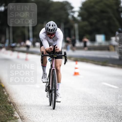 16.08.2026 - KN Förde Triathlon 2026 H.Heesch http://msf.ph/oto/9977027 16.08.2026 11:21:00 Radfahren 316, 353, 364, 379, 386, 410, 411, 430 meine-sportfotos.de