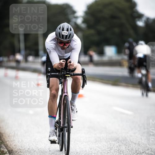 16.08.2026 - KN Förde Triathlon 2026 H.Heesch http://msf.ph/oto/9977040 16.08.2026 11:21:00 Radfahren 316, 353, 364, 379, 386, 410, 411, 430 meine-sportfotos.de