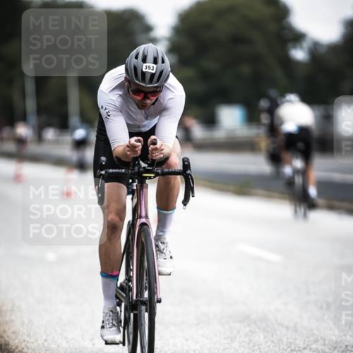 16.08.2026 - KN Förde Triathlon 2026 H.Heesch http://msf.ph/oto/9977044 16.08.2026 11:21:01 Radfahren 316, 353, 364, 379, 386, 410, 411, 430 meine-sportfotos.de